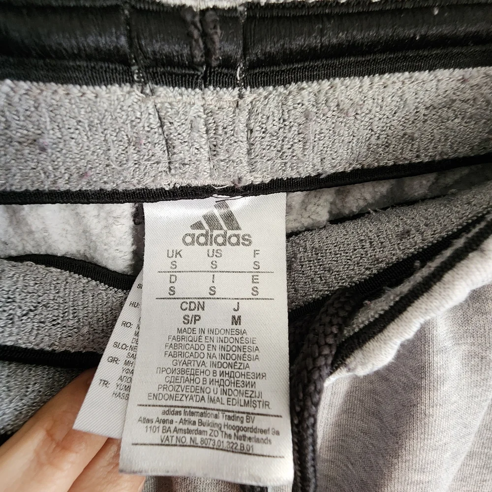 Adidas Mens Small Jogger Sweats Gray And Black Stripe Down Side